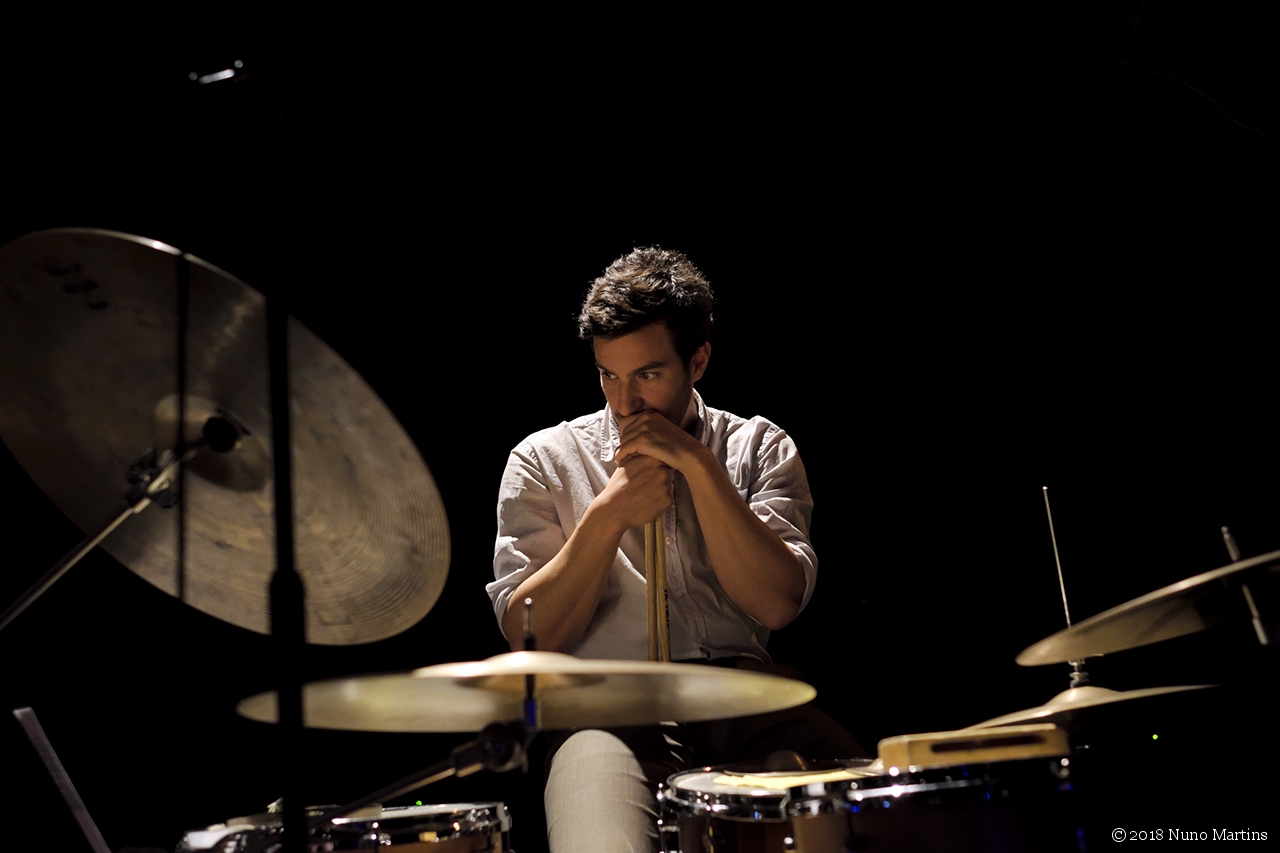 Red Trio & Celebration Band: Gabriel Ferrandini