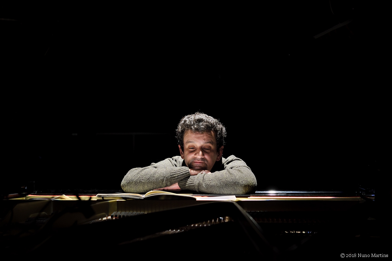 Red Trio & Celebration Band: Rodrigo Pinheiro