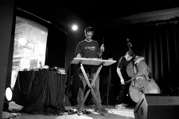 Rafael Toral & Hugo Antunes