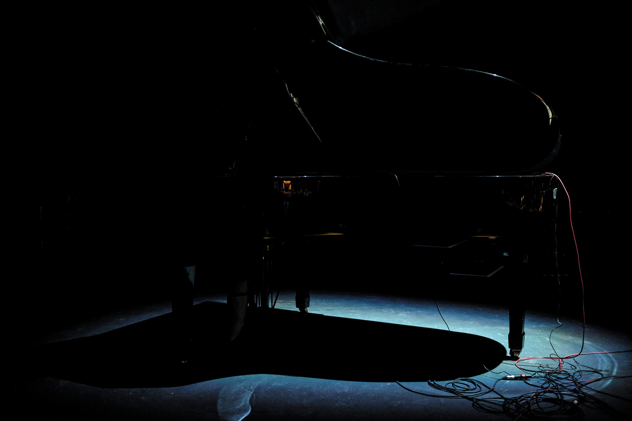 Coral Furtivo's resonator piano