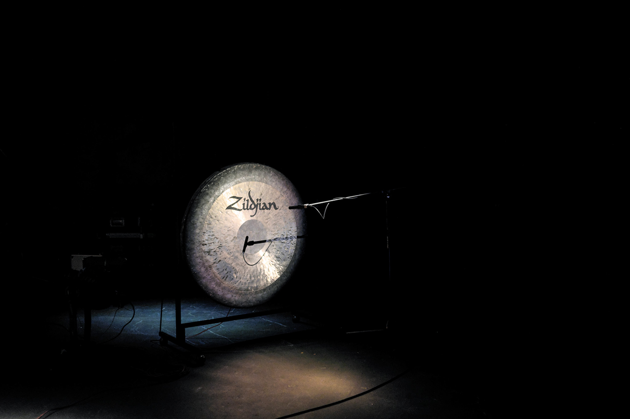 Coral Furtivo's resonator gong