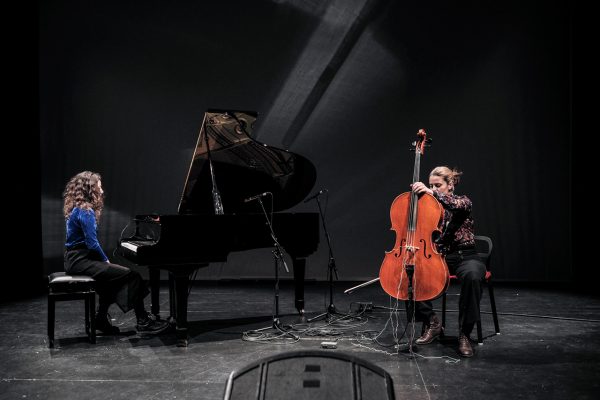 Mariana Carvalho & Paula Sanchez
