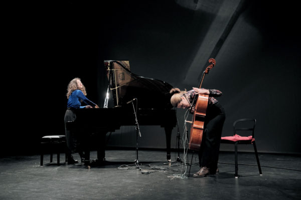 Mariana Carvalho & Paula Sanchez