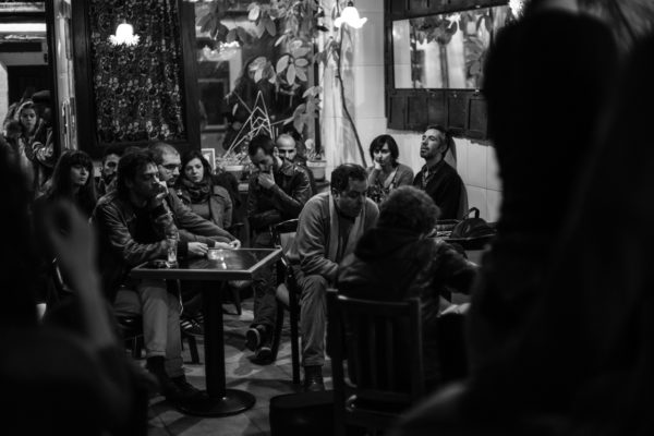 audience at A Vizinha