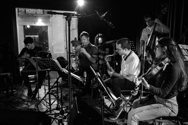 João Barradas, Peter Evans, Diogo Alexandre, Bernardo Tinoco, João Lobo, Ângela Flores Baltazar