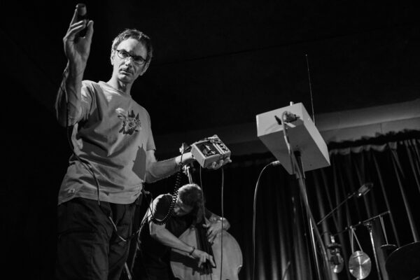 Rafael Toral & Hugo Antunes