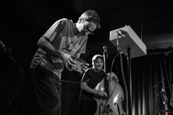 Rafael Toral & Hugo Antunes