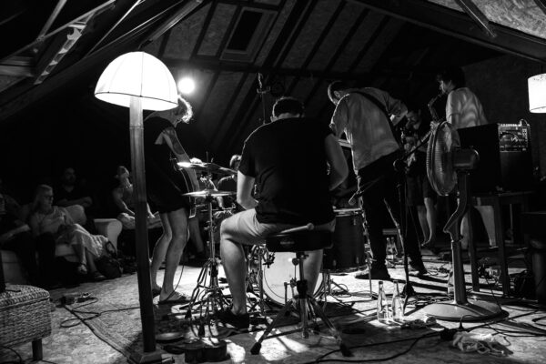 the quintet in full action