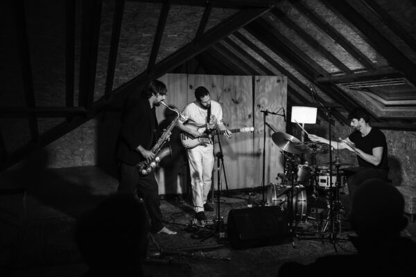 Yedo Gibson, Felipe Zenícola & João Valinho