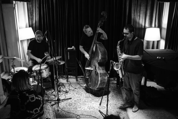 Andrew Lisle, Hernâni Faustino & José Lencastre