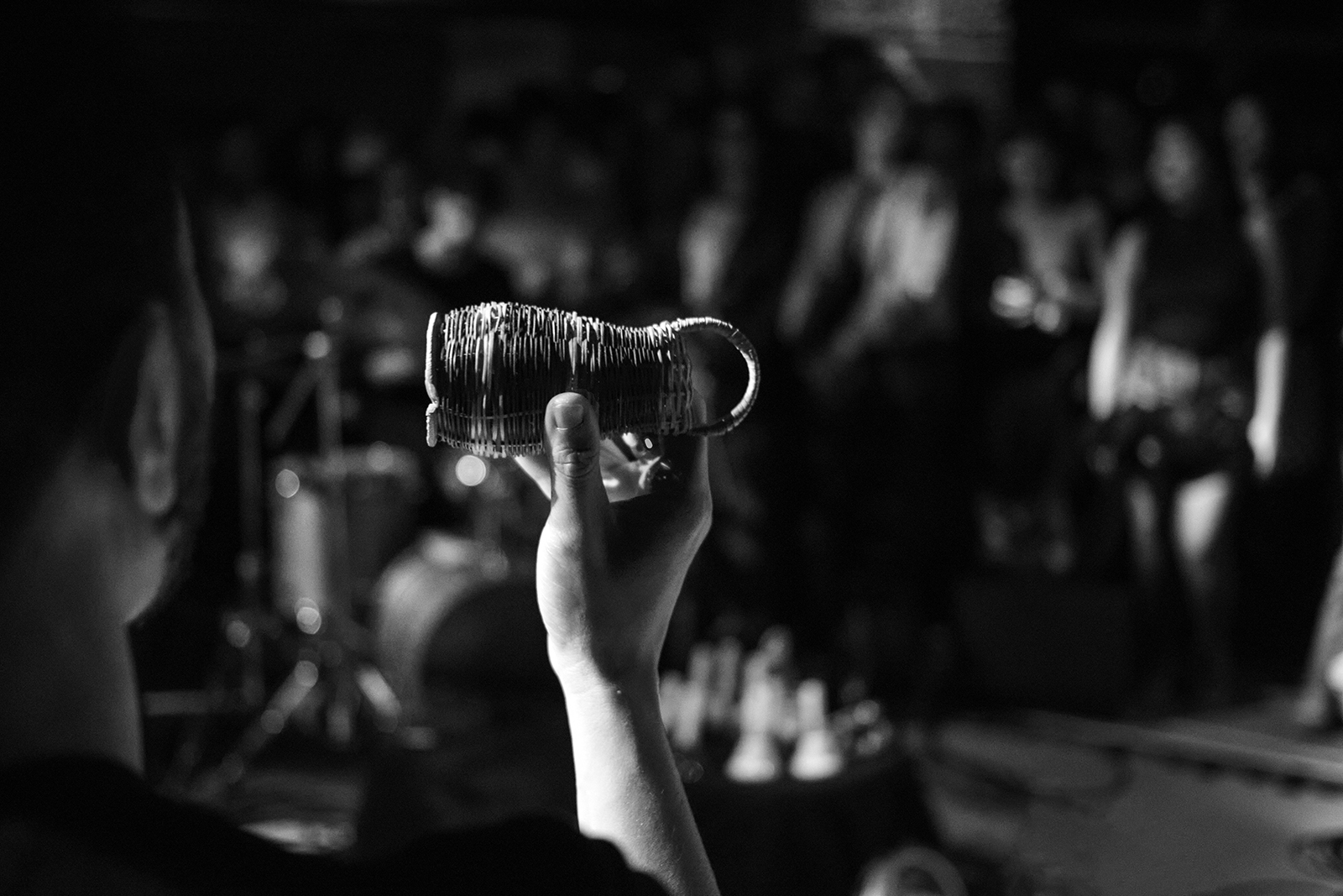 Felipe Zenícola with caxixi