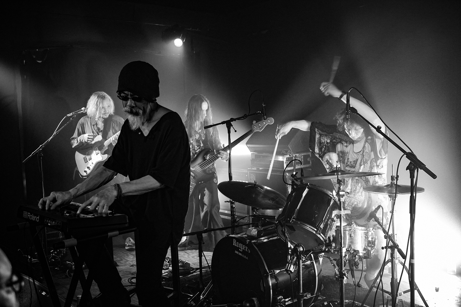 Hiroshi Higashi & Nani Satoshima